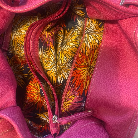 Cute pink nine west purse in excellent condition - Picture 4 of 9